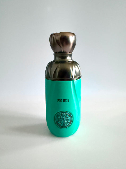 Paris Corner Fig Hug